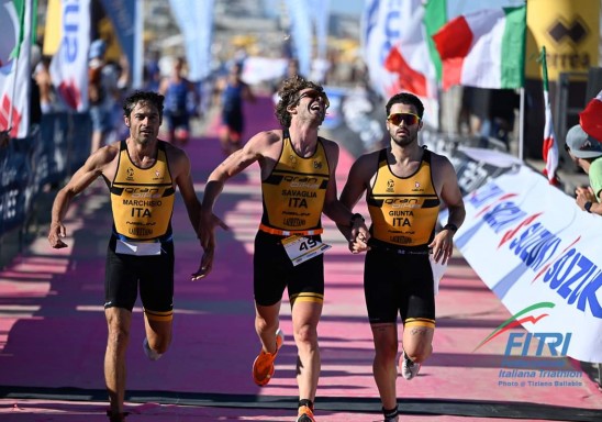 Triatleti in Azione: I Campionati Italiani di Triathlon Sprint a Cervia e World Championship Xterra Molveno